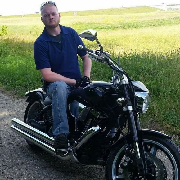 Meet your Posher, Boss - Picture 1 of 1